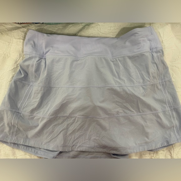 lululemon skirt size 6 only worn twice - Picture 1 of 3